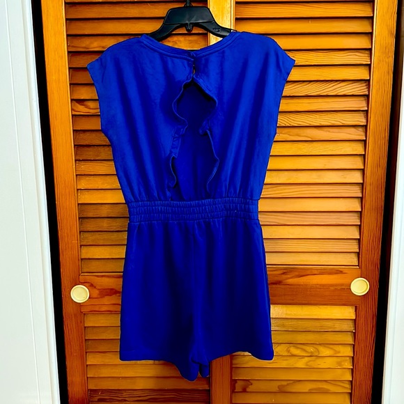 NWOT Cabana by Crown & Ivy Romper - Picture 2 of 4